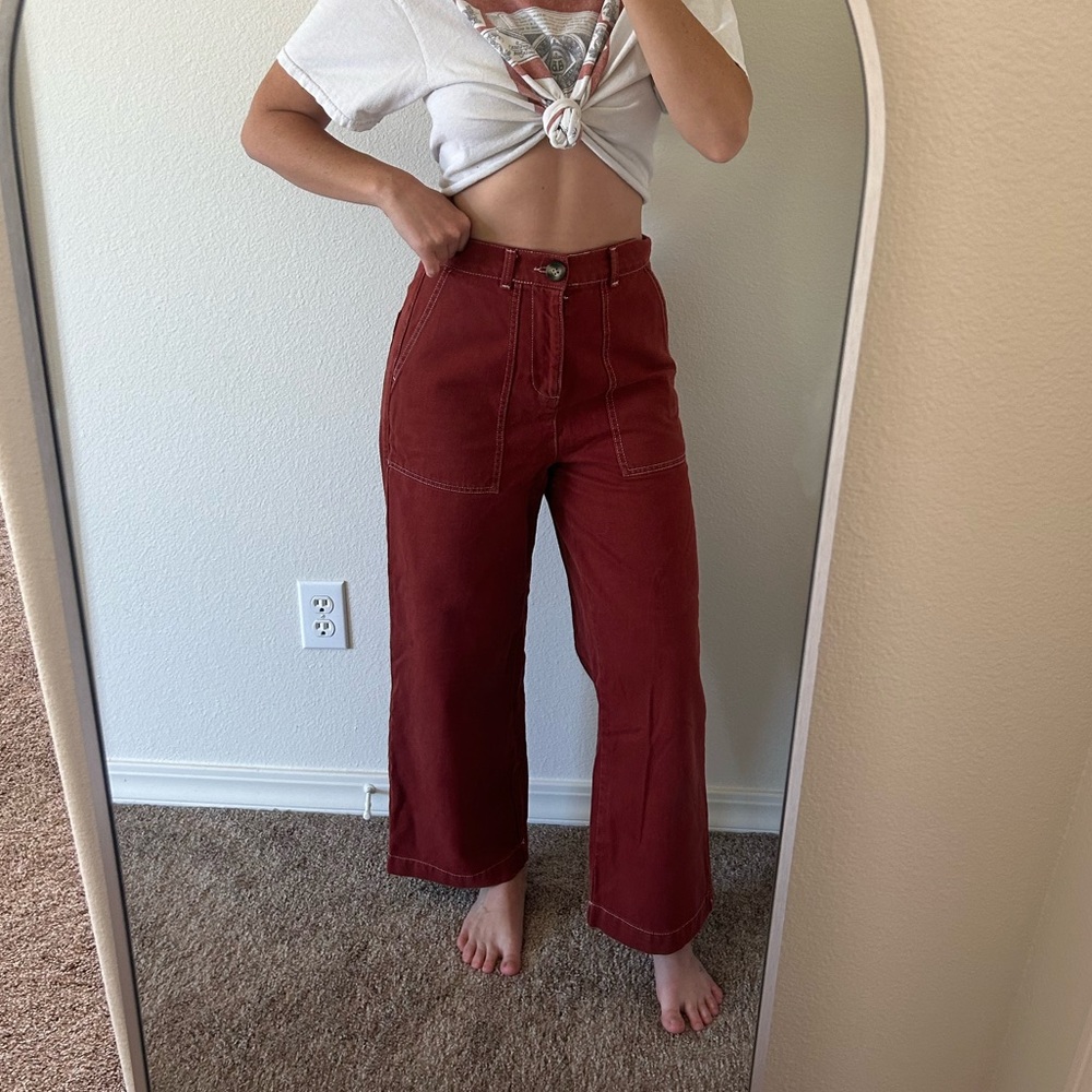 Women's Wide Leg Burnt Red BDG Cropped Denim